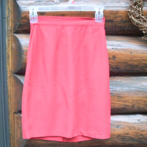 EUC Vintage Red Short Sleeve Holiday Dawn Joy Fashions 2 piece Skirt Set SZ 5-6 - Picture 4 of 5